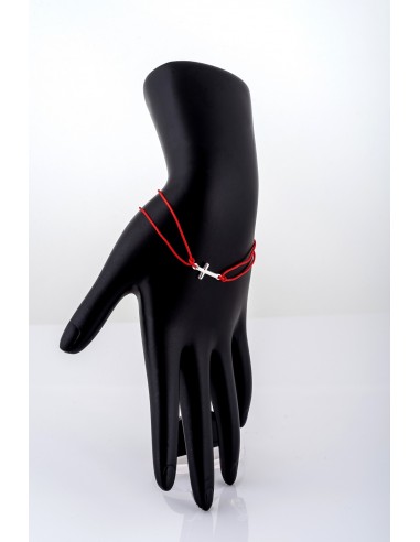 Bratara snur rosu & pandantiv cruciulita